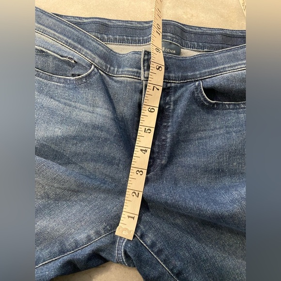 J. Jill Denim Size 6 Medium Wash Soft Stretchy 5-Pocket Leggings Skinny Jeans - Picture 9 of 12